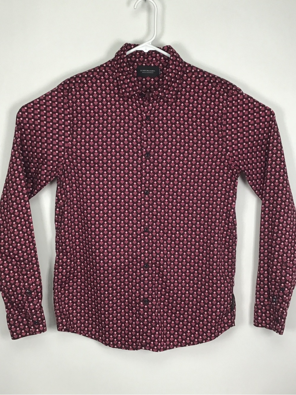 Scotch & Soda menโs long sleeve button up shirt medium